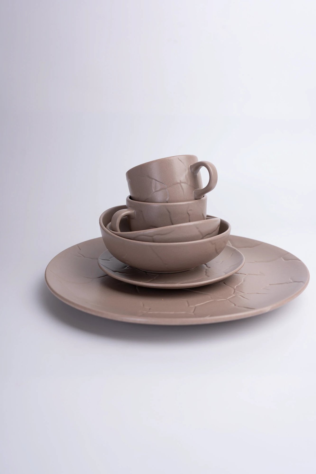 Taupe dinnerware set
